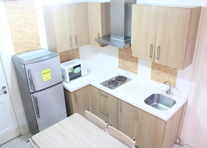 Apartment A2j Huge Modern Luxury 2br Balcony Near Ever Gotesco