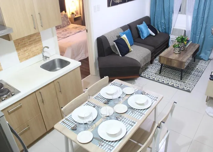 A2j Huge Modern Luxury 2br Balcony Near Ever Gotesco * Manila