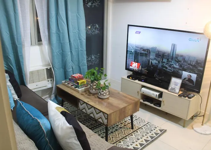 A2j Huge Modern Luxury 2br Balcony Near Ever Gotesco * Manila