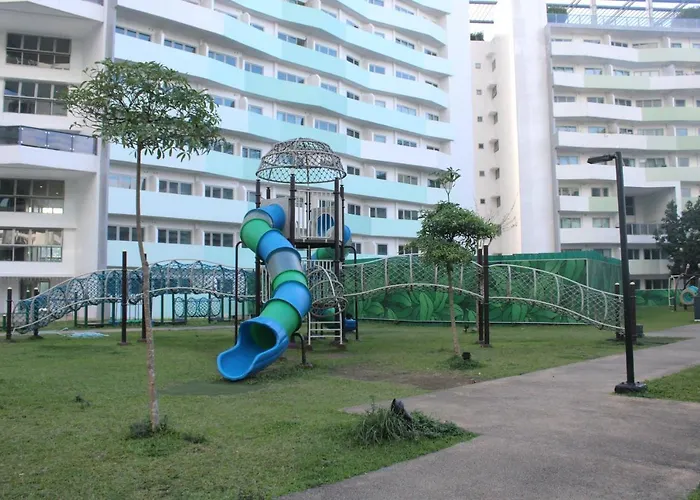 A2j Huge Modern Luxury 2br Balcony Near Ever Gotesco Apartment